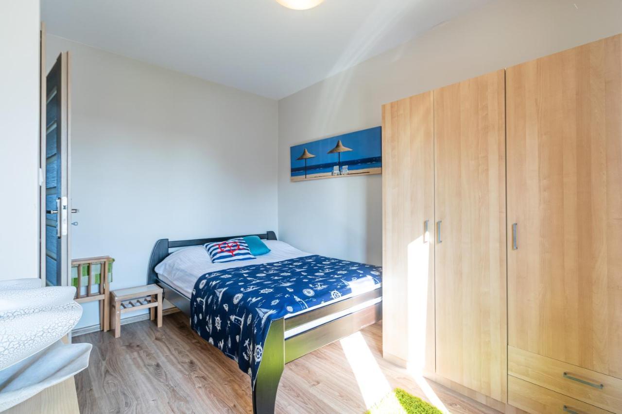 Apartament Z Widokiem Na Morze "U Grazyny" Jarosławiec Exteriör bild